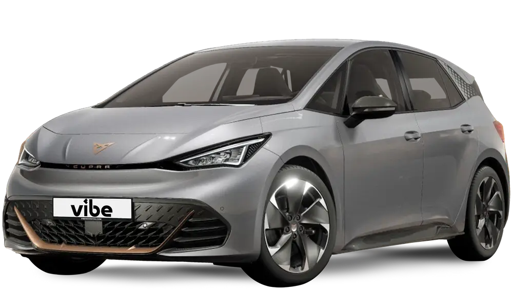 Cupra Born E-Auto in Geyser Silver Metallic mit vibe Kennzeichen, freigestellt vor transparentem Hintergrund.