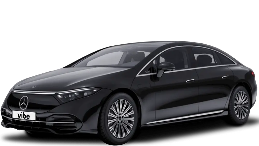 Schwarzer Mercedes-Benz EQE mit vibe Kennzeichen, freigestellt vor transparentem Hintergrund.