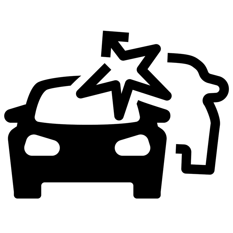 Schwarzes Symbol eines Autounfalls mit zwei Fahrzeug-Silhouetten
